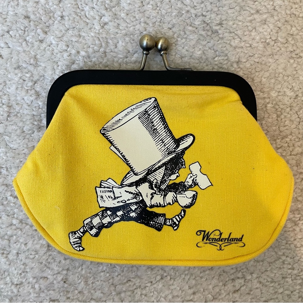 Yellow Wonderland Kiss Lock Coin Purse